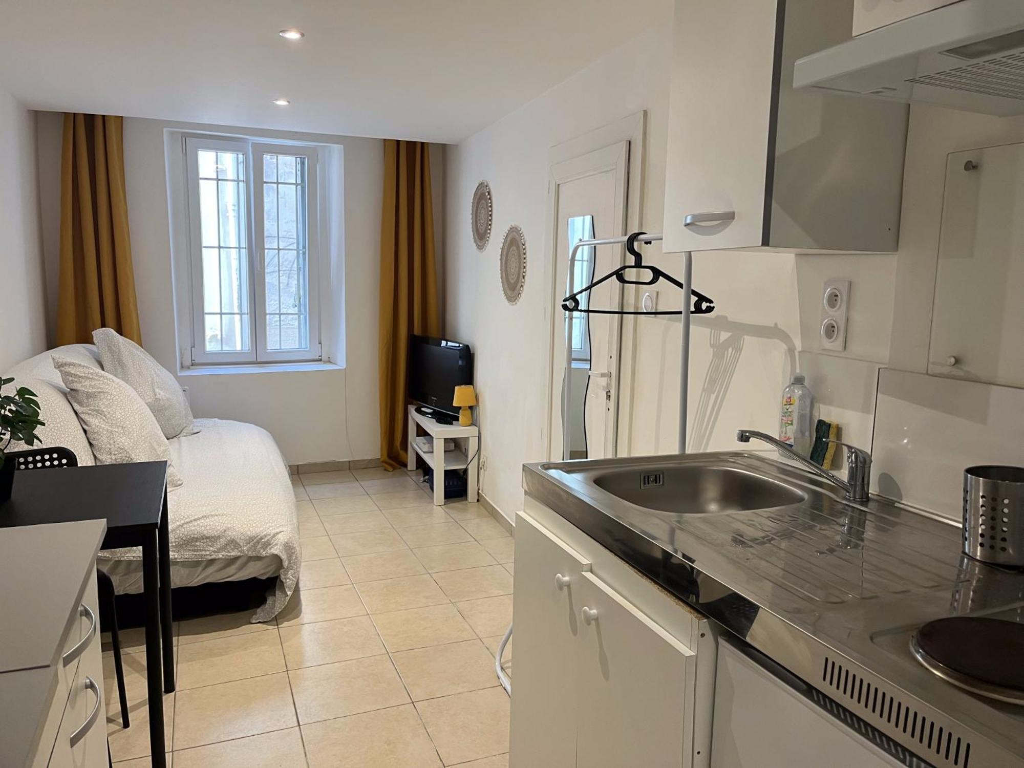 Equipe Confort Proche De Toutes Commodites * La Seyne-sur-Mer